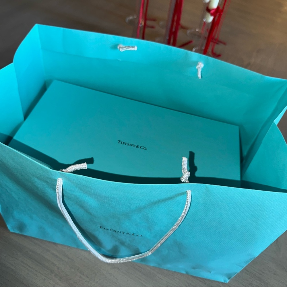 Tiffany & Co. Blue Ceramic Container Planter Large - Picture 5 of 8